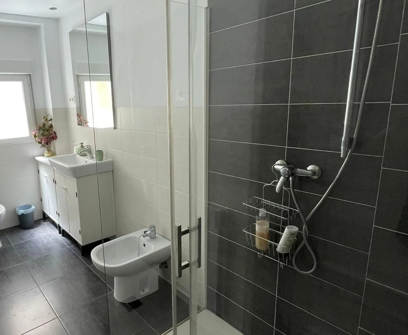 Luxury Apartment Close To Everything Granada Spain