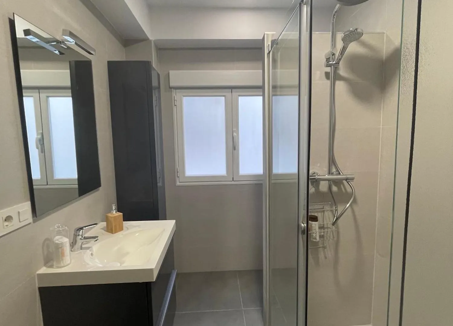 Luxury Apartment Close To Everything Granada Spain