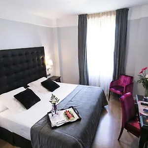 מלון La Casa De La Trinidad, גרנדה